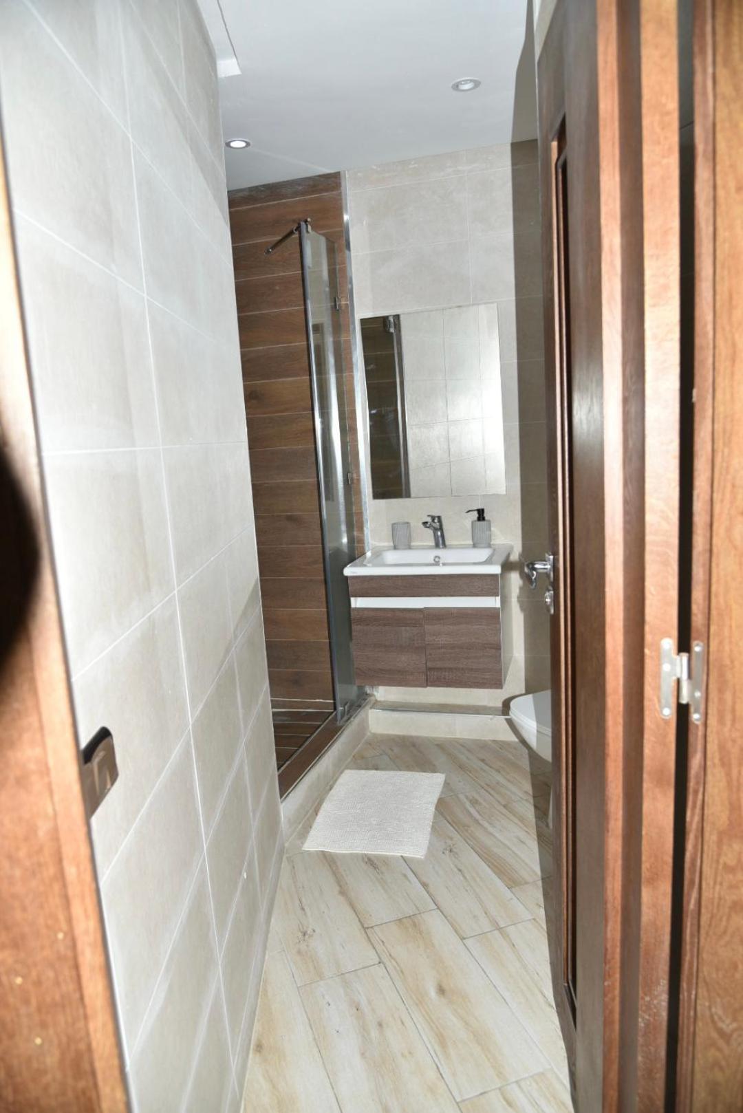 Bright 3-Br In Heart Of Kenitra-Perfect Summer Stay With Parking! Экстерьер фото